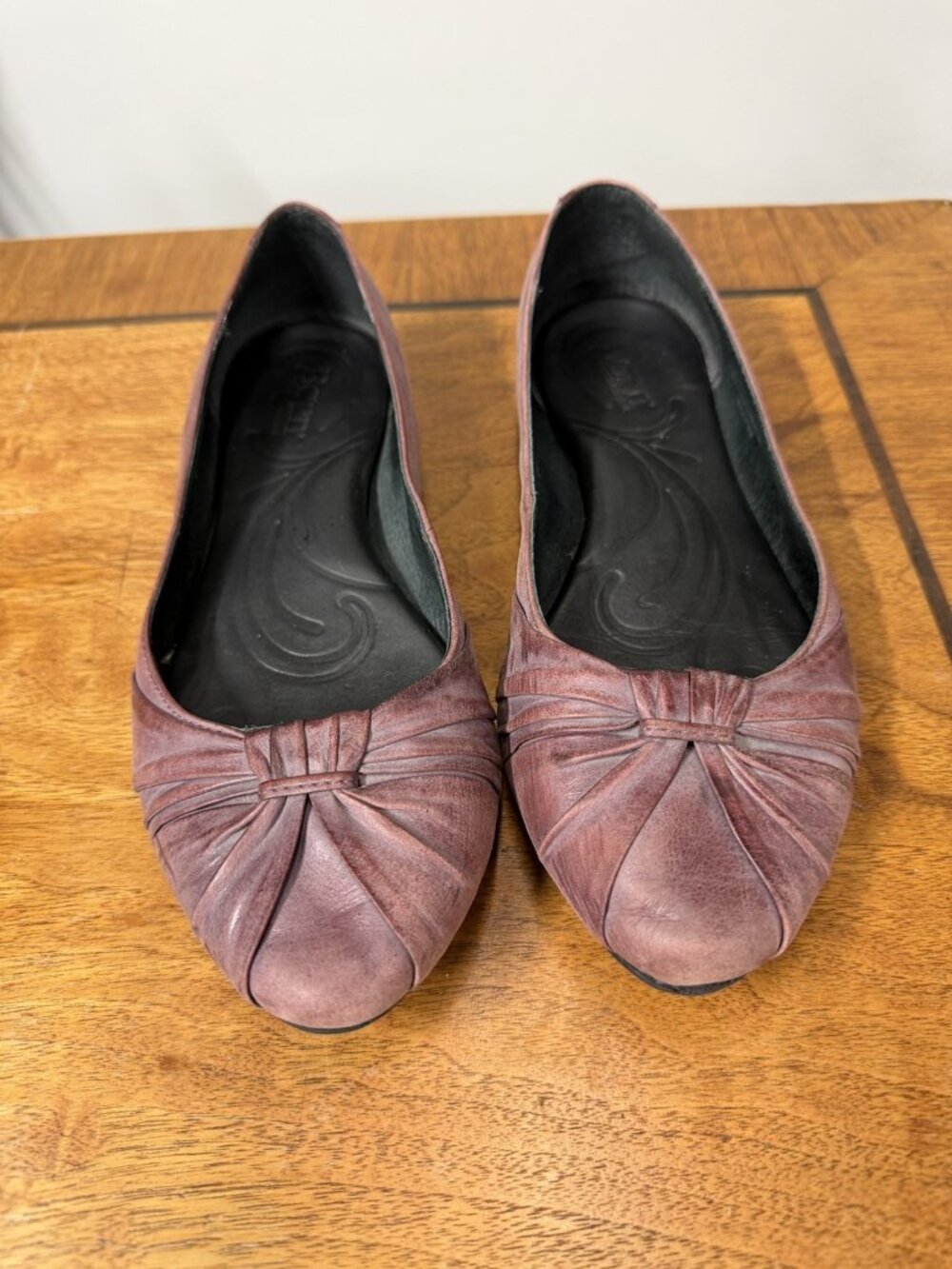 Born Adele Women's 8 EU 39 Plum Purple Pointed Toe Leather Ballet Flats Fun